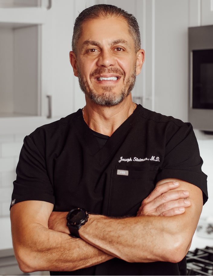 Joseph E. Sleiman, M.D., FAAFP, fundador de Clinic 45 en Houston
